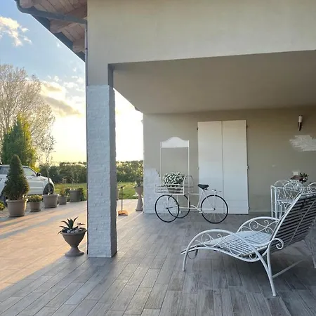Apartment Forni